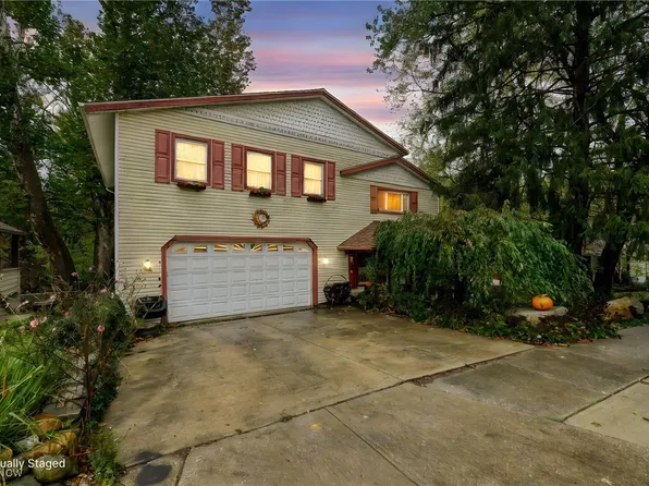 70 Union St, Bedford, OH 44146