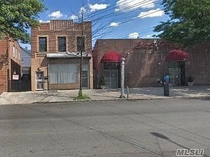 1st image of 10705 101st Ave