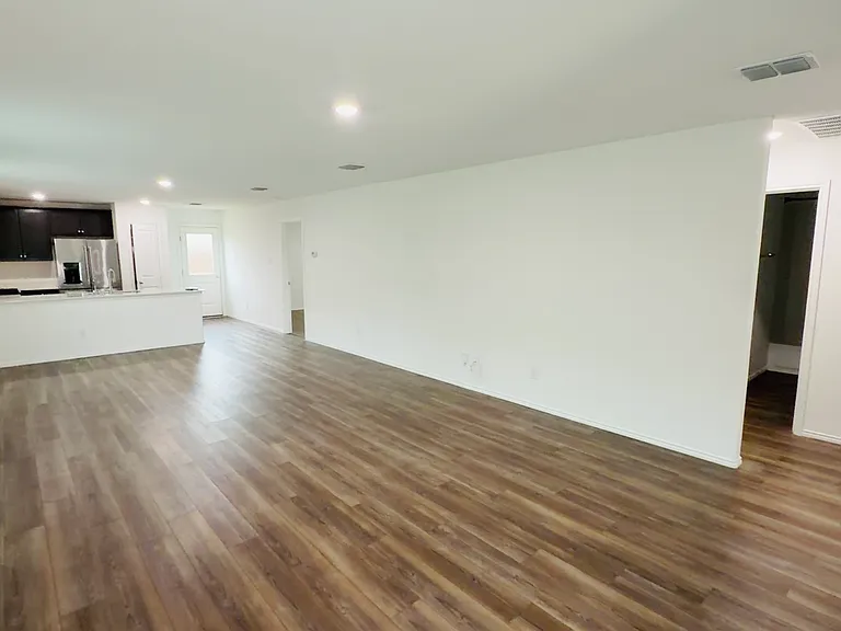 7520 Gray Wolf Ln — Photo 6