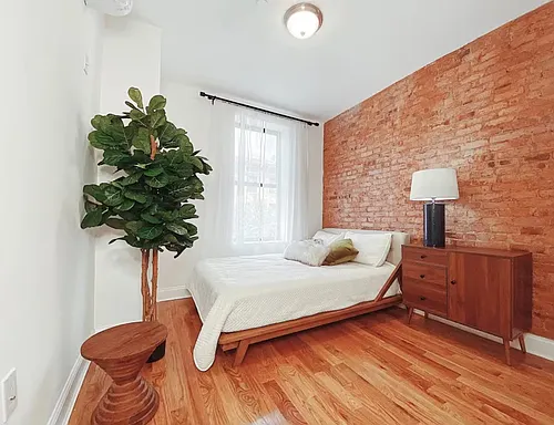 5652 Myrtle Ave #1-168 Photo 1