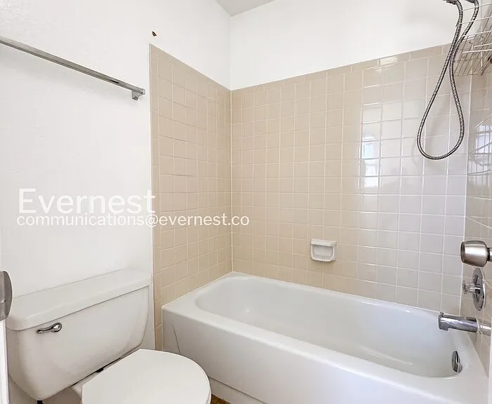8035 W Eastman Pl #304 — Photo 9