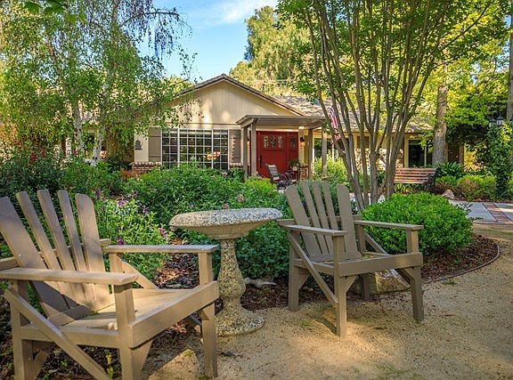 1074 Jeannette Ave Thousand-large-005-1-