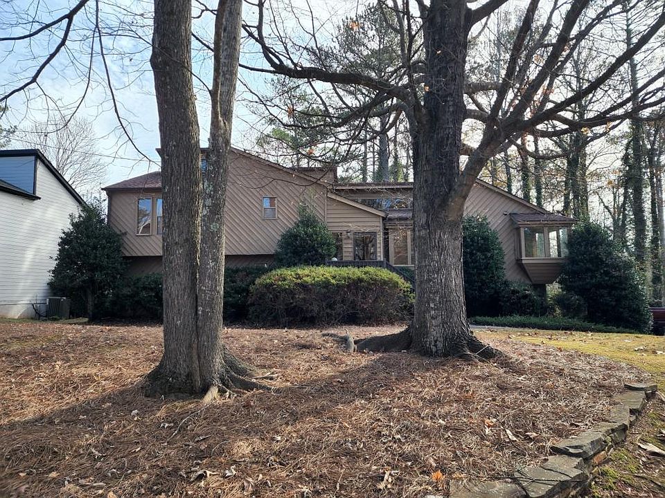 1st image of 4802 Woodspring Dr NE