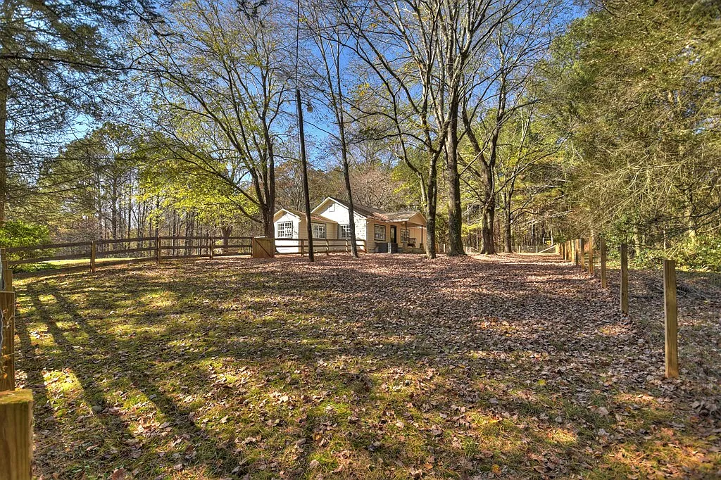 2 bed, 1086 sqft, $1,800 — Photo 4
