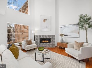 1509 Deer Point Way, Reston, VA 20194