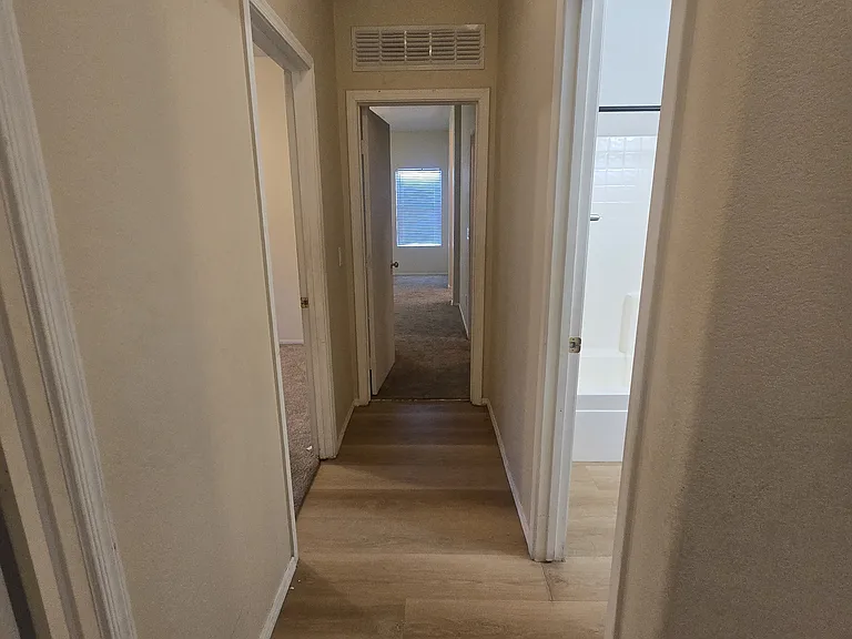 591 W Vekol Ct — Photo 13
