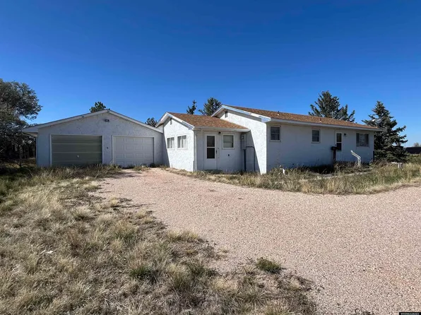 14 Loretta Dr, Wheatland, WY 82201