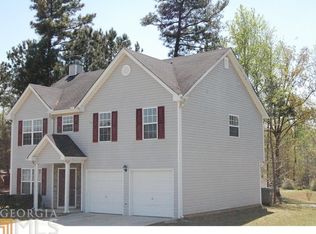 1989 Newton Estates Dr, Ellenwood, GA 30294