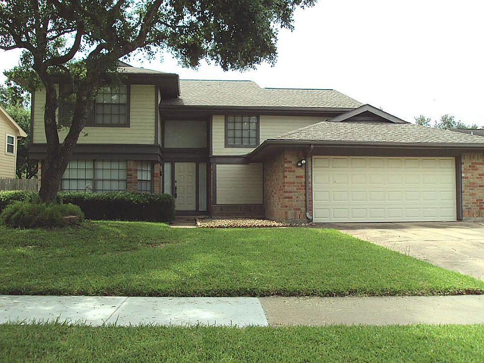 1st image of 2911 Colony Dr
