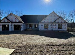 6718 Ryan Ct, Orefield, PA 18069