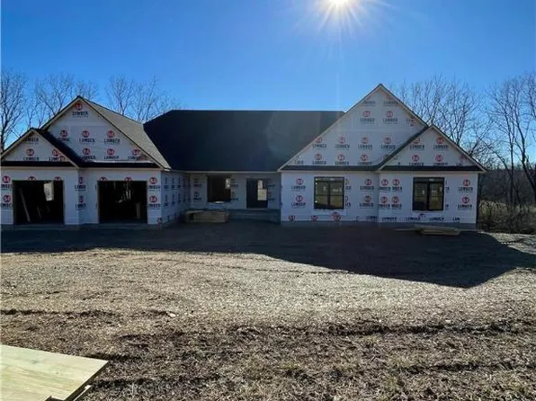 6718 Ryan Ct, Orefield, PA 18069