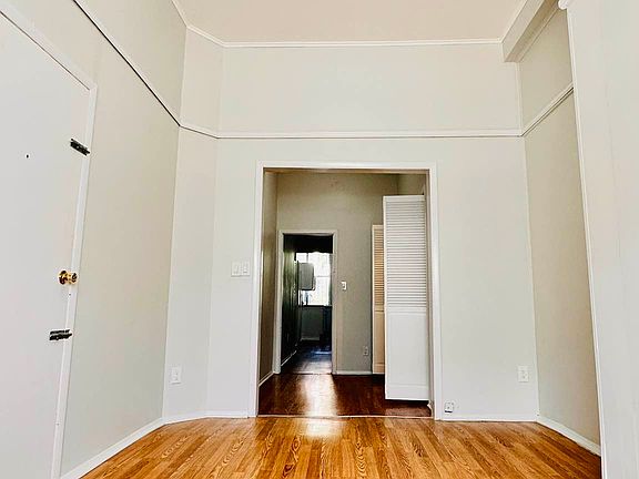 2nd image of 20-60 Steinway St #1R