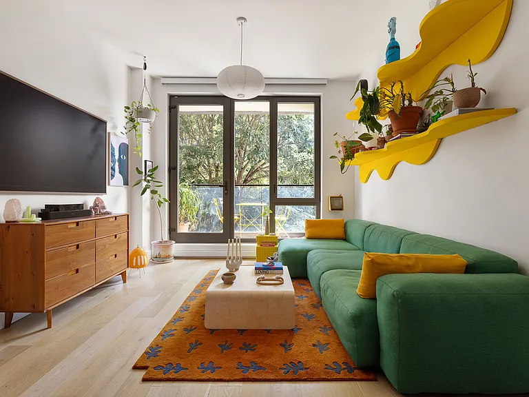 450 Grand Ave #2H — Photo 2