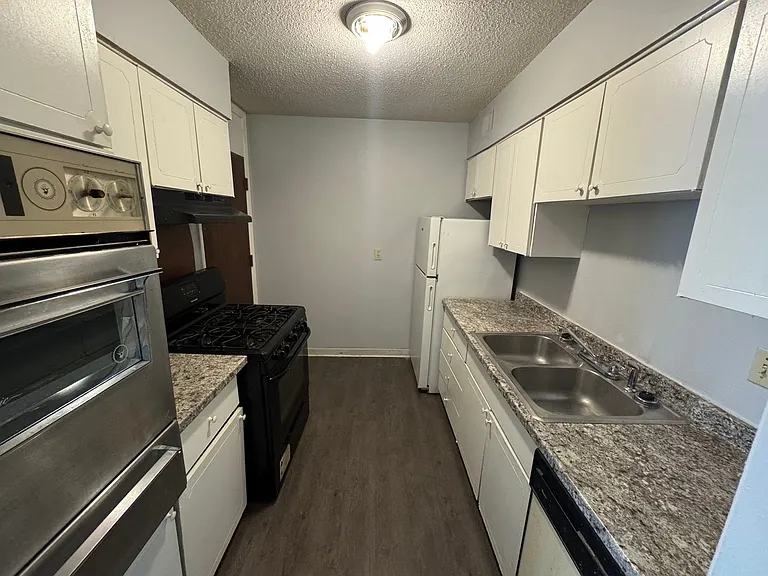 151 N Belvedere Blvd — Photo 26