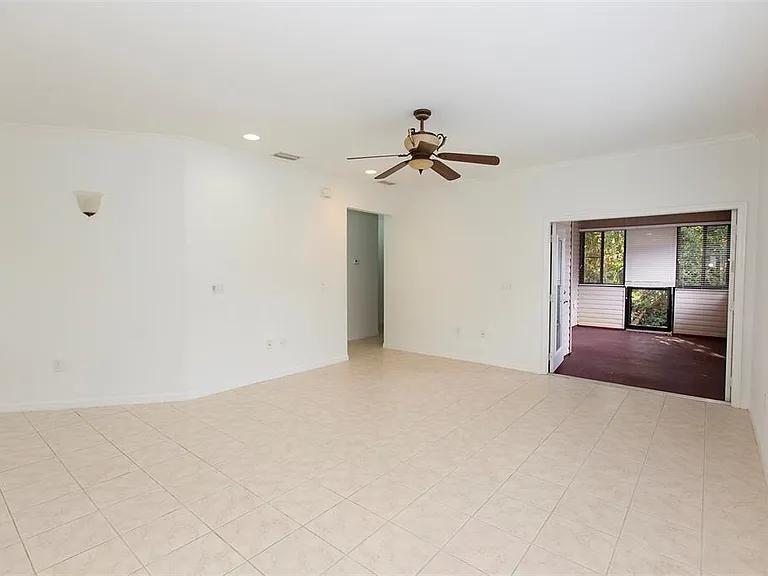 7952 NW 51st Way — Photo 8