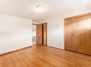29242 Lorraine Ave, Warren, MI 48093