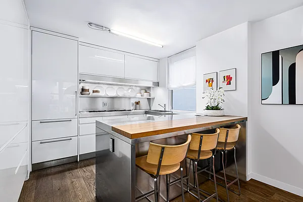 Sold by Douglas Elliman | media 4