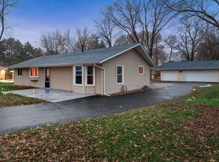 3035 Holly St S, Cambridge, MN 55008