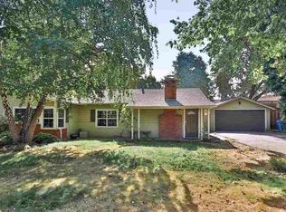 37 Orchard Ct, Alamo, CA 94507