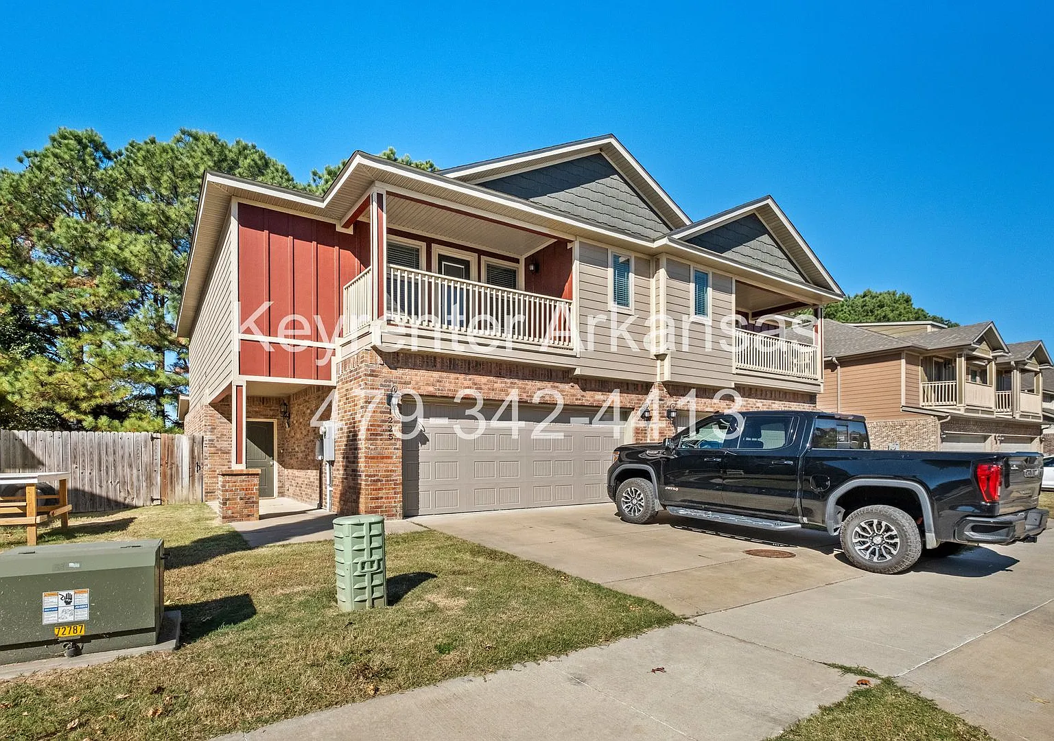 1225 N Sicily Ln — Photo 2