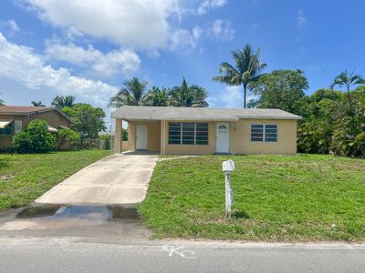 117 S Atlantic Drive W, Lake Worth, FL, 33435