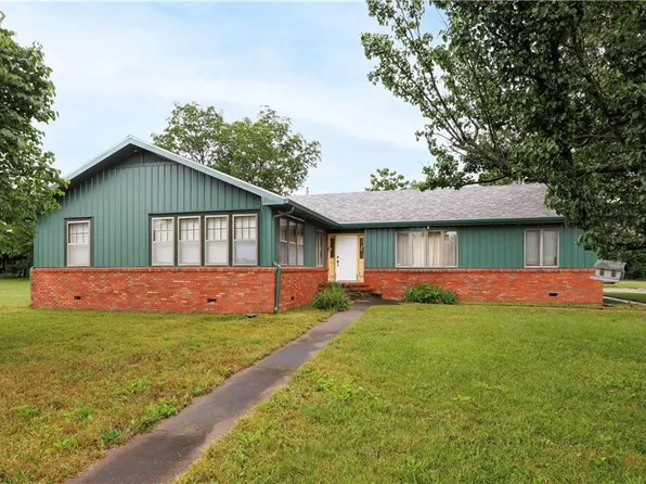 3068 Highway 169, Liberty, KS 67351