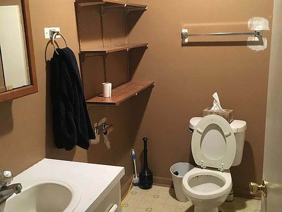 2nd image of 2014 Jones Cir