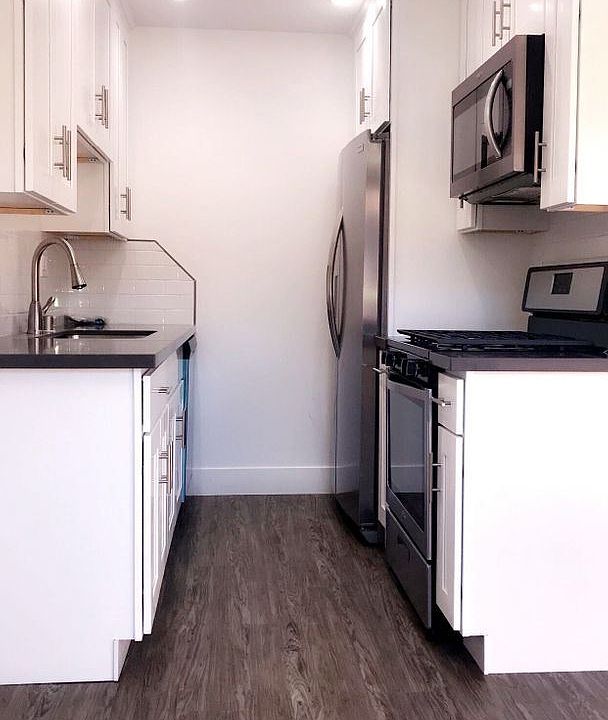 1st image of 95 N Michigan Ave APT 2