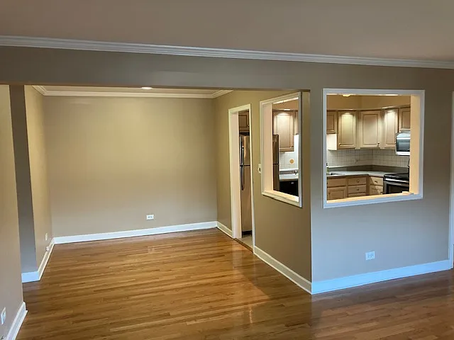 514 W Miner St #5 — Photo 4