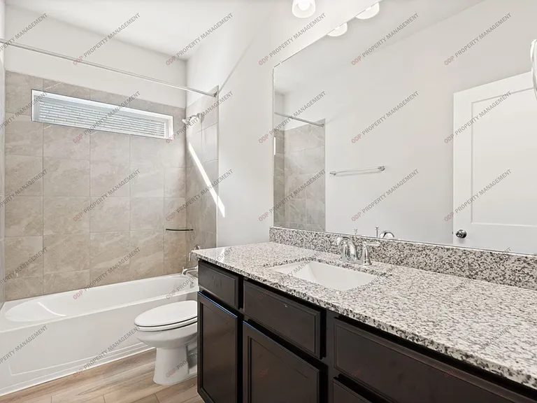 9512 Swenson Ln — Photo 24