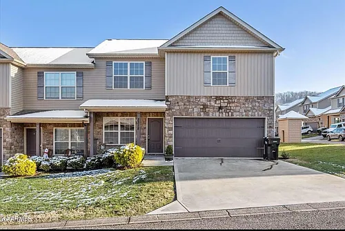 2318 Denham Way Photo 1