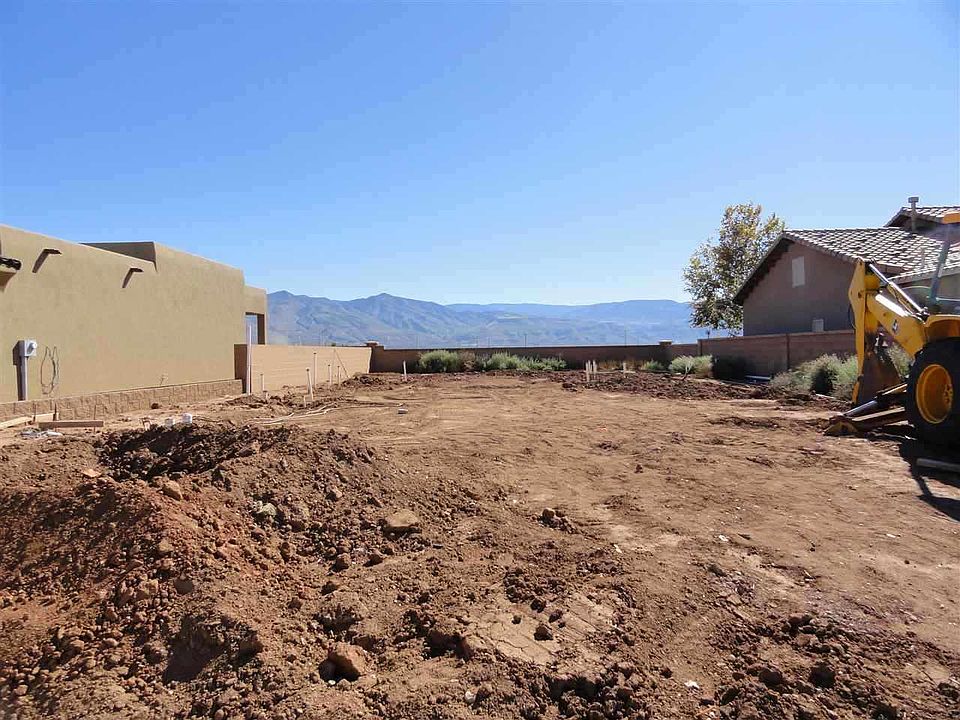 1st image of 3494 Red Arroyo Dr
