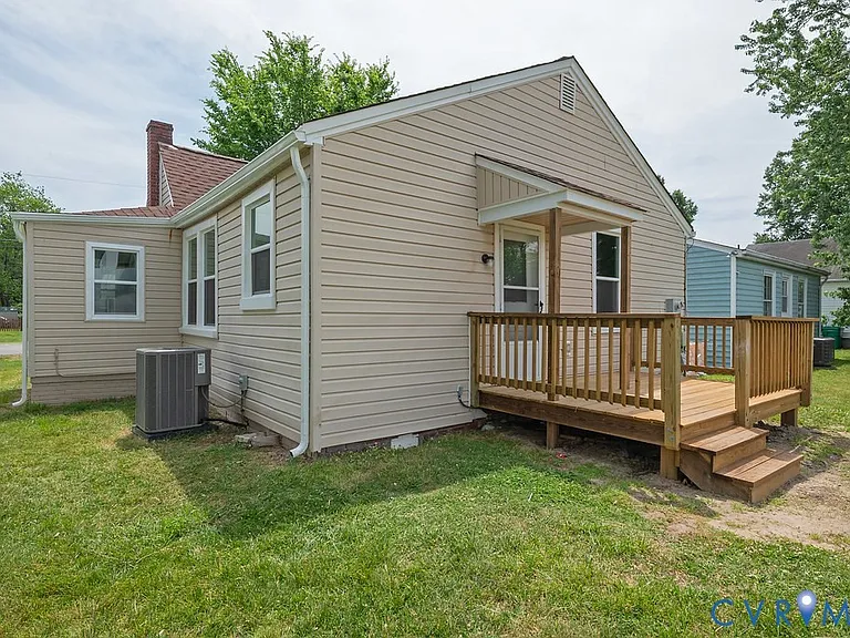 5318 Bloomingdale Ave — Photo 26
