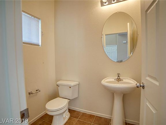 4th image of 3548 Terraza Mar Ave