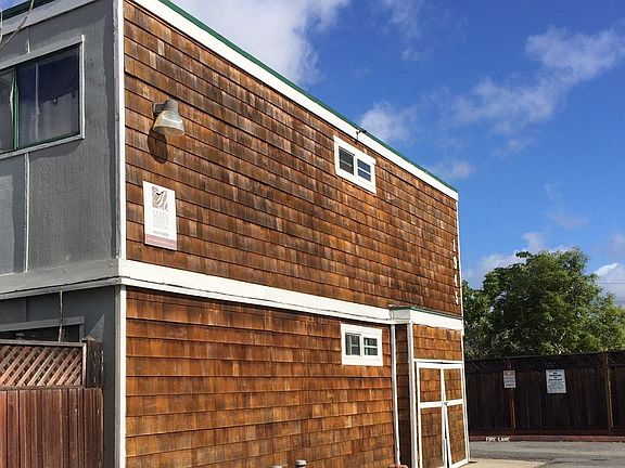 4th image of 1945 42nd Ave APT 01