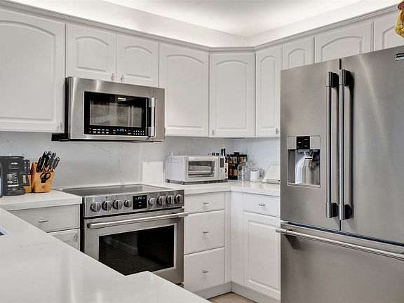 4th image of 1645 S Ocean Lane #188