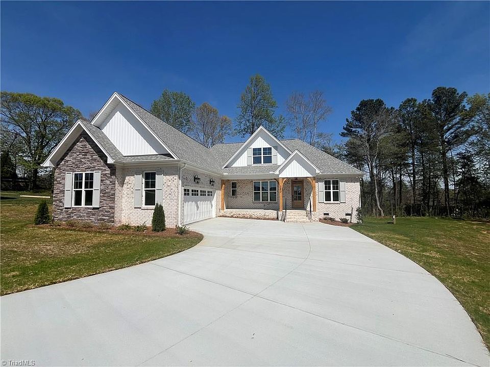 1st image of 280 Dyna Dr