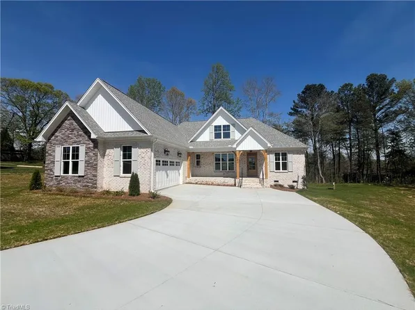 280 Dyna Dr, Lexington, NC 27295