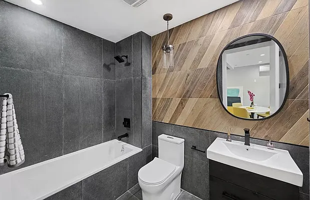 Rented by Reavis | media 5