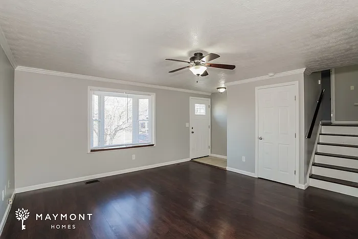 11649 Pippin Rd — Photo 2