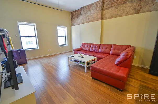 Rented by Spire Group | media 19