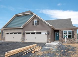 5615 Mendenhall Dr #46, Mechanicsburg, PA 17050