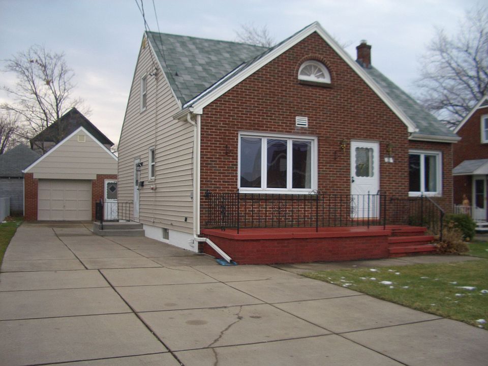 1st image of 63 Saint Johns Pl