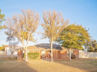 2917 Dove Ln, Denver City, TX 79323