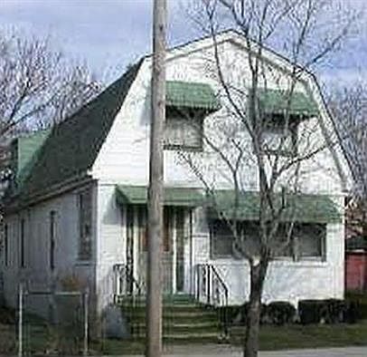 1st image of 3809 Catalpa St Floor 1