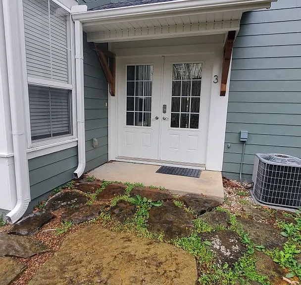 40 E Maple St #3 — Photo 11