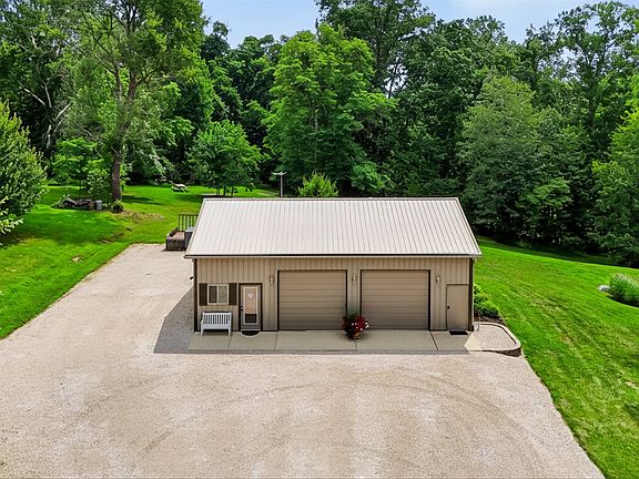 5th image of 3409 Lincoln Hill Rd