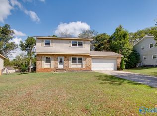 3642 Marymont Dr NW, Huntsville, AL 35810