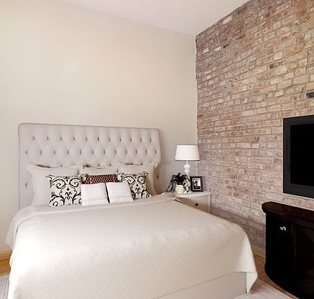 2nd image of 26 Spring St #32