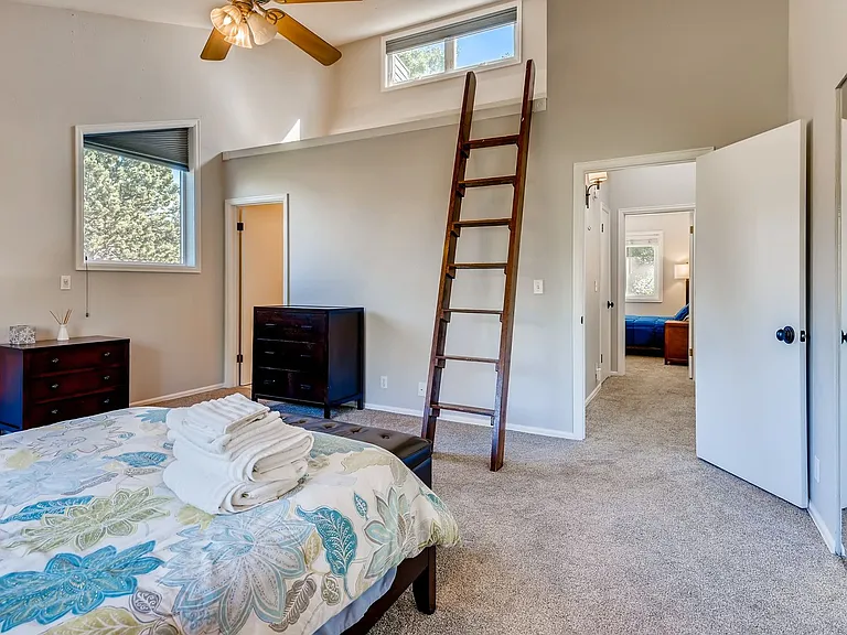 1795 Alpine Ave — Photo 3